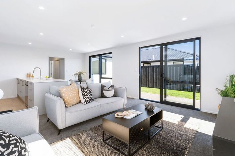 Photo of property in 8 Cooksley Lane, Rangiora, 7400