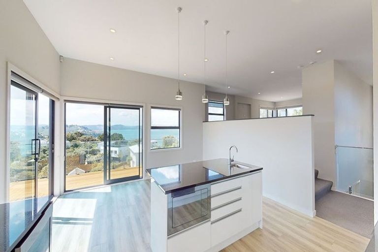 Photo of property in 1 Lyons Crescent, Strathmore Park, Wellington, 6022