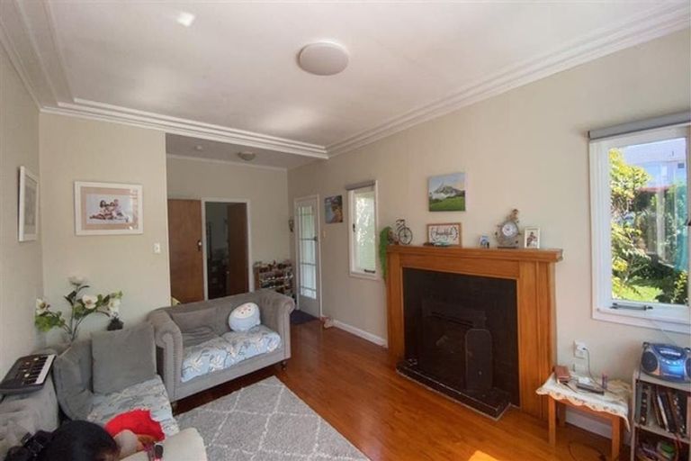 Photo of property in 1/72 Nile Road, Milford, Auckland, 0620