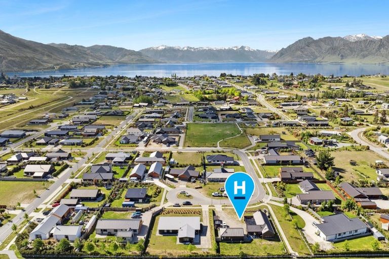 Photo of property in 27 Dingle Street, Lake Hawea, Wanaka, 9382