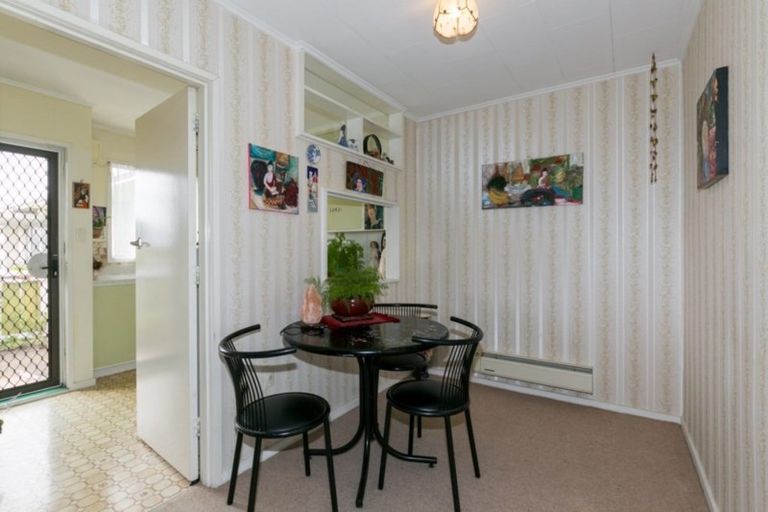 Photo of property in 2a Waterhouse Street, Taradale, Napier, 4112