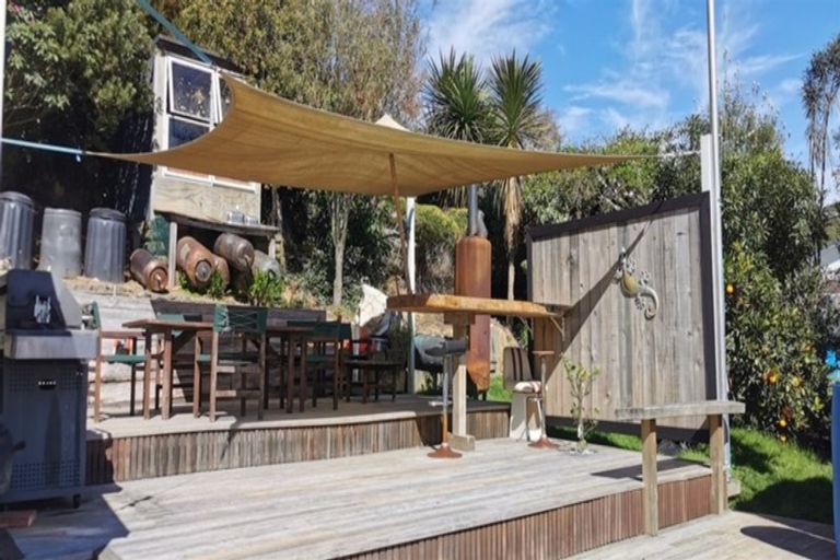 Photo of property in 36 South Terrace, Picton, 7220