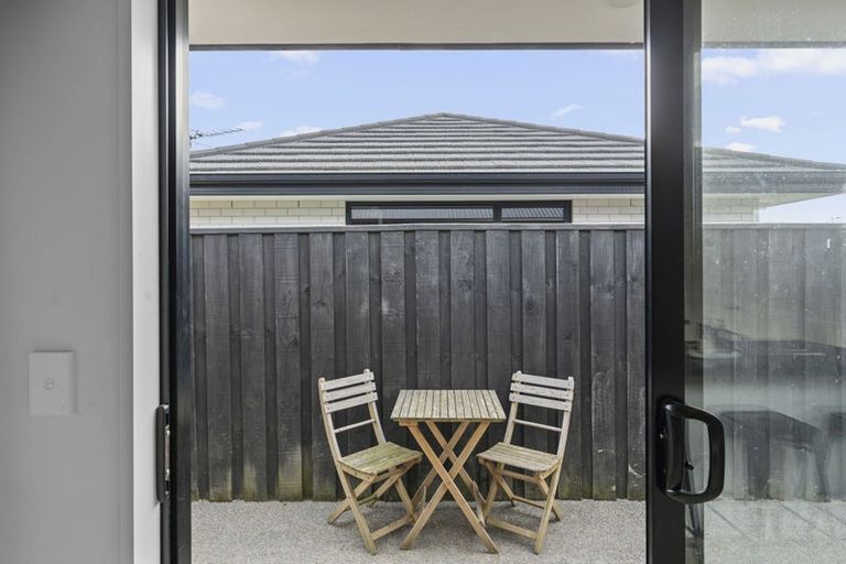 Photo of property in 42 Avanda Avenue, Rolleston, 7615