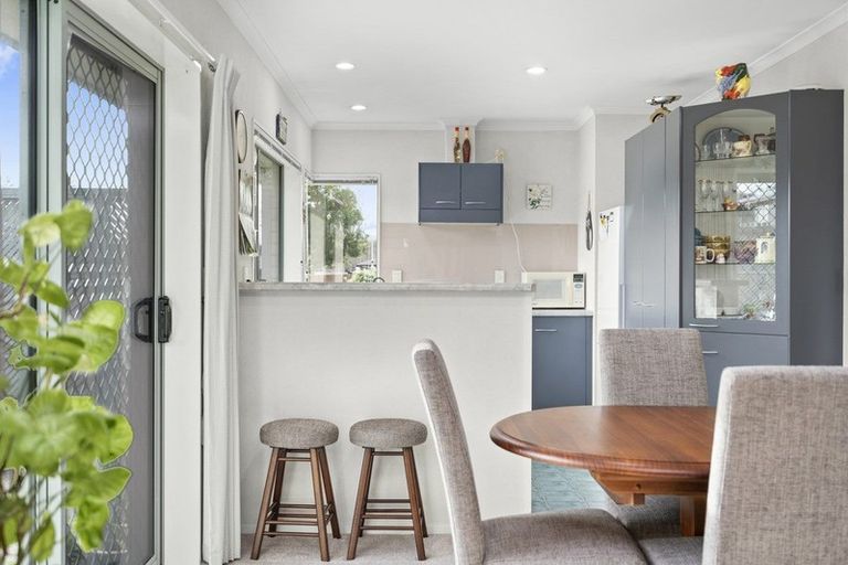 Photo of property in 92 Tennyson Street, Leamington, Cambridge, 3432