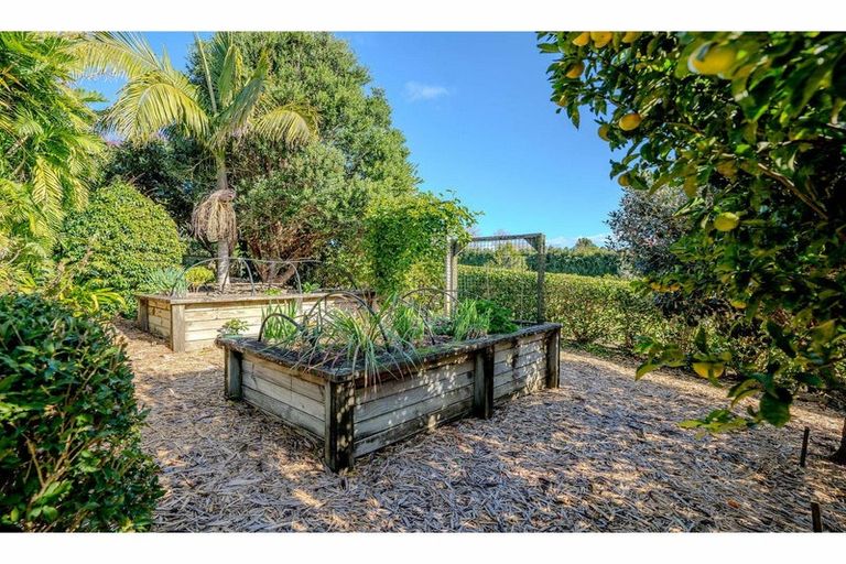 Photo of property in 3 Crackerjack Crescent, Kerikeri, 0293