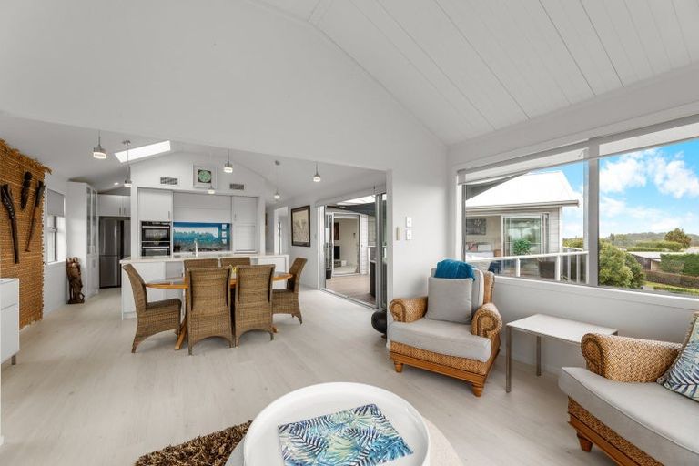 Photo of property in 6 Titoki Way, Waiau Pa, Pukekohe, 2679