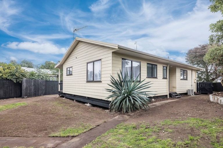 Photo of property in 3 Dennis Taylor Court, Paraparaumu, 5032