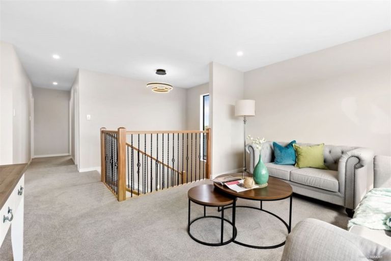 Photo of property in 4 Barrique Road, Kumeu, 0810