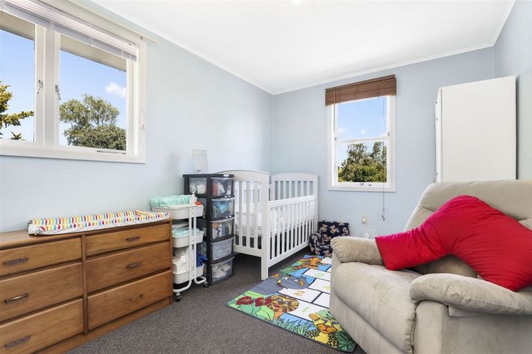 Photo of property in 2 Mabian Crescent, Deanwell, Hamilton, 3206