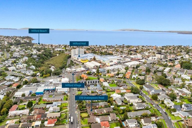 Photo of property in 1/18 Shakespeare Road, Milford, Auckland, 0620