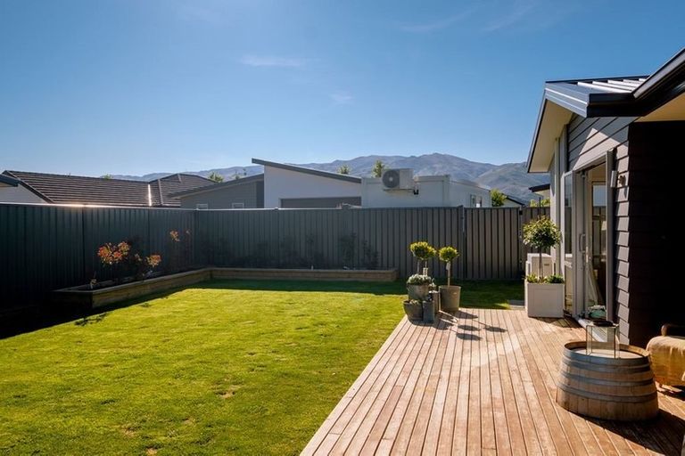 Photo of property in 11 Excelsior Place, Cromwell, 9310