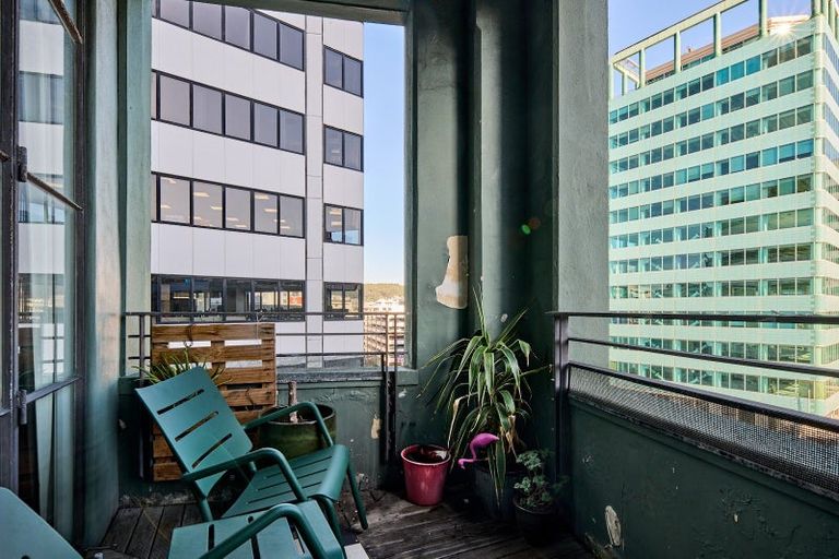 Photo of property in Dominion Apartments, 1/80 Victoria Street, Wellington Central, Wellington, 6011