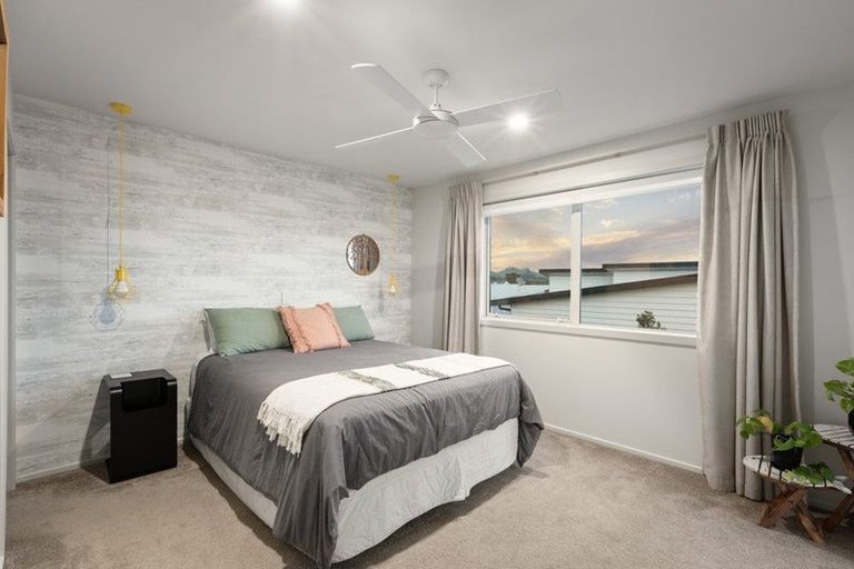 Photo of property in 30 Surfers Avenue, Waihi Beach, 3611