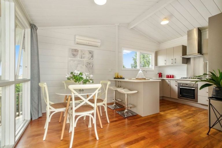 Photo of property in 39 Fairview Avenue, Opaheke, Papakura, 2113