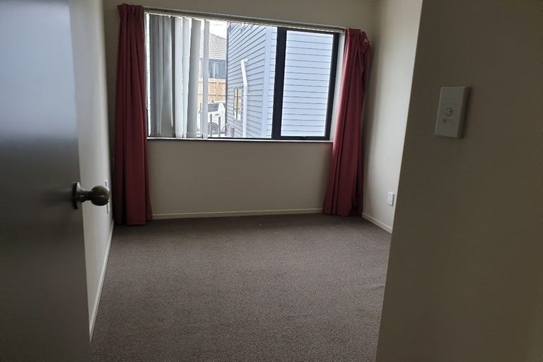 Photo of property in 55b Simpson Road, Ranui, Auckland, 0612