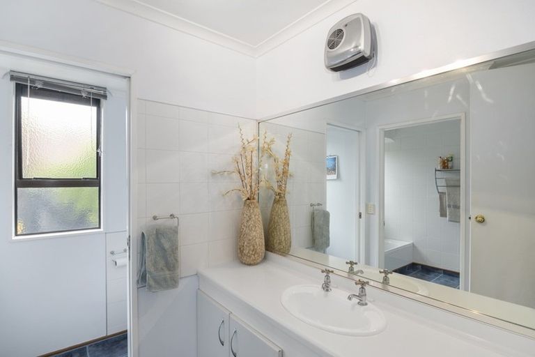 Photo of property in 11 Lord Auckland Road, Wakefield, 7025