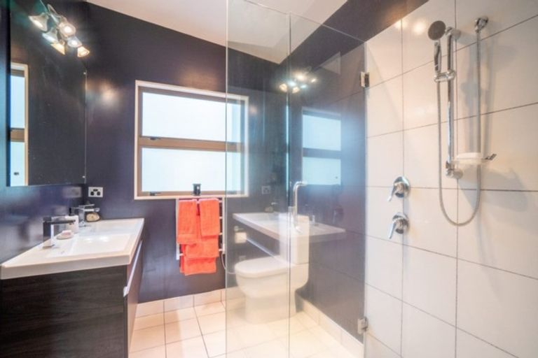 Photo of property in 67 Atawhai Road, Fitzherbert, Palmerston North, 4410