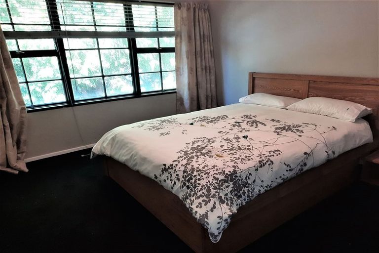 Photo of property in 70b Maidstone Road, Ilam, Christchurch, 8041