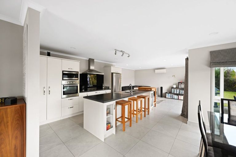 Photo of property in 20 Wisteria Place, Flagstaff, Hamilton, 3210