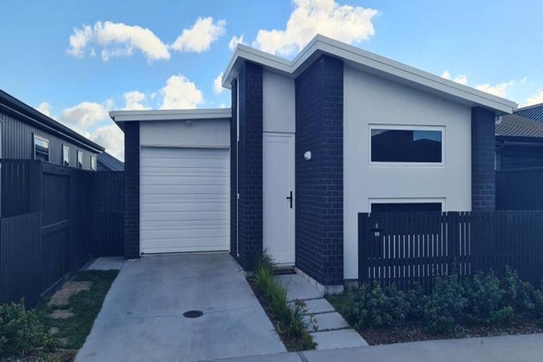 Photo of property in 4 Whau Lane, Papamoa, 3118