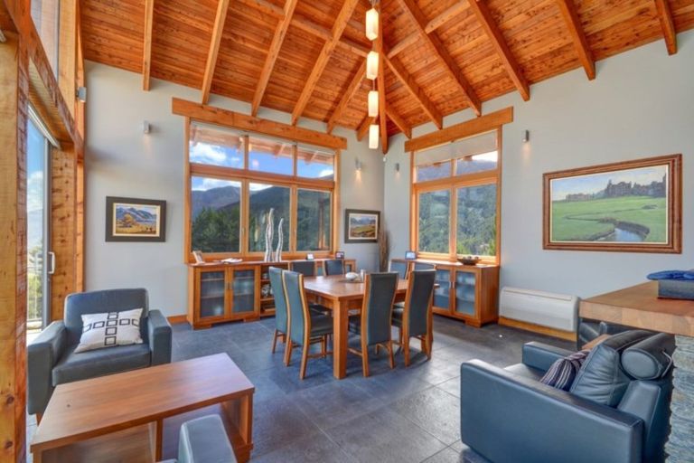 Photo of property in 673 Glenorchy-queenstown Road, Closeburn, Queenstown, 9371