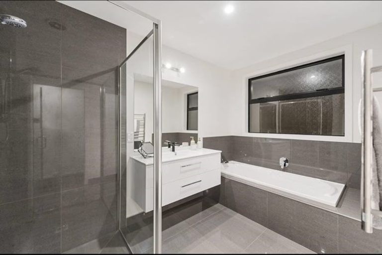 Photo of property in 48 Helen June Avenue, Flagstaff, Hamilton, 3210