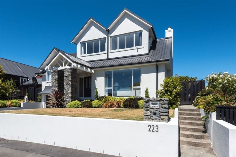 Photo of property in 223 Maidstone Road, Avonhead, Christchurch, 8042