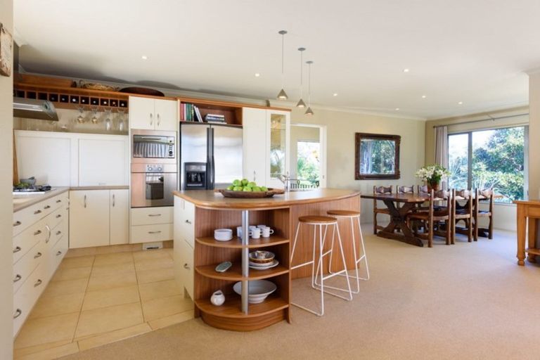Photo of property in 305 Oceanbeach Road, Mount Maunganui, 3116