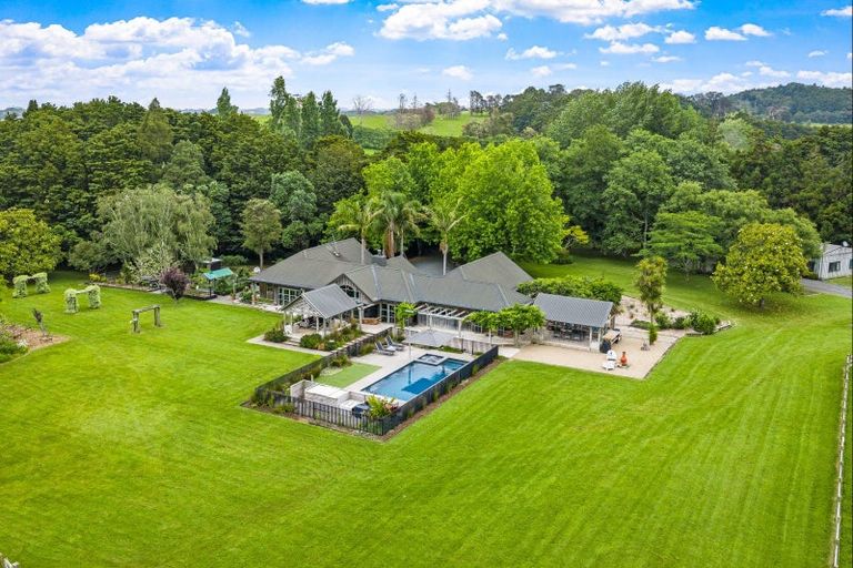 Photo of property in 28 Kaipara Flats Road, Dome Forest, Warkworth, 0981