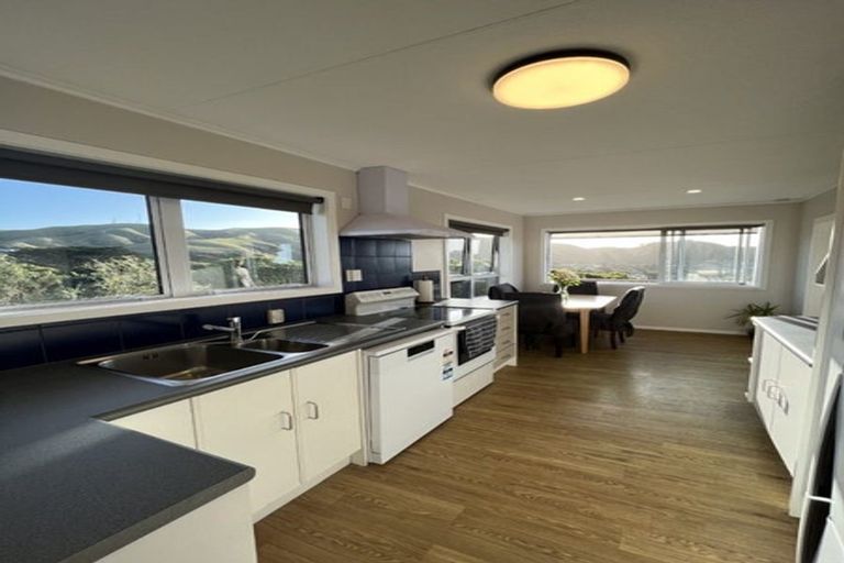 Photo of property in 45 Sea Vista Drive, Pukerua Bay, 5026