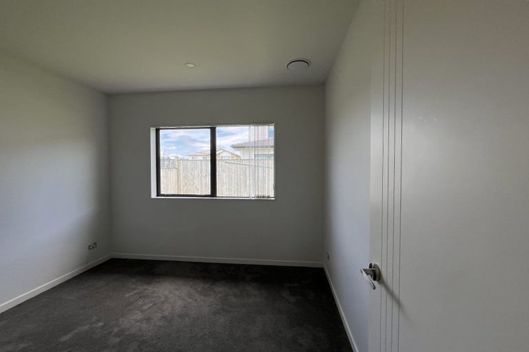 Photo of property in 6 Hinoki Way, Flat Bush, Auckland, 2019