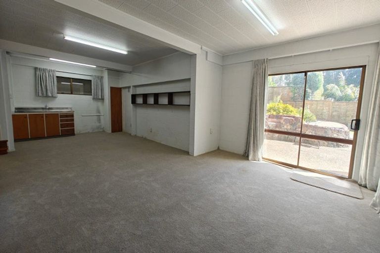 Photo of property in 149 East Coast Road, Castor Bay, Auckland, 0620