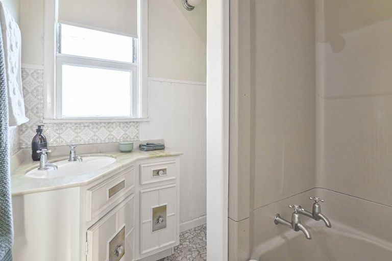 Photo of property in 731 Pakowhai Road, Frimley, Hastings, 4120