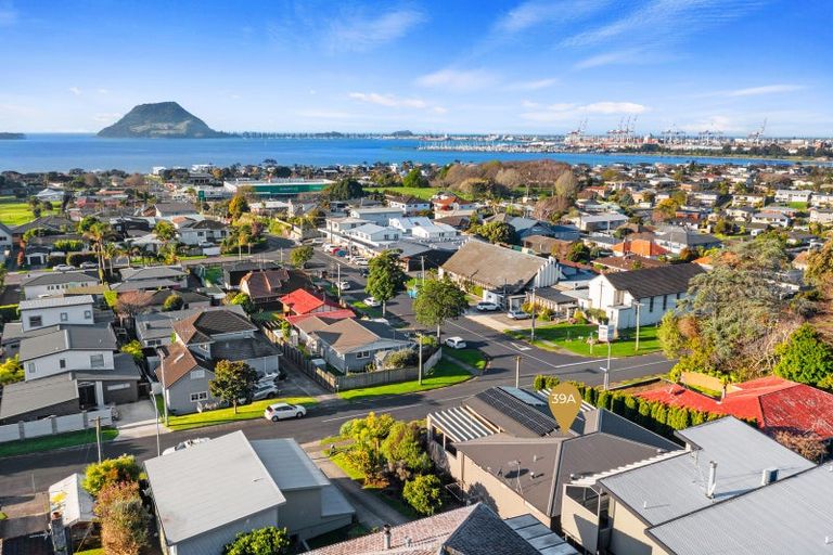 Photo of property in 39a Seaview Road, Otumoetai, Tauranga, 3110
