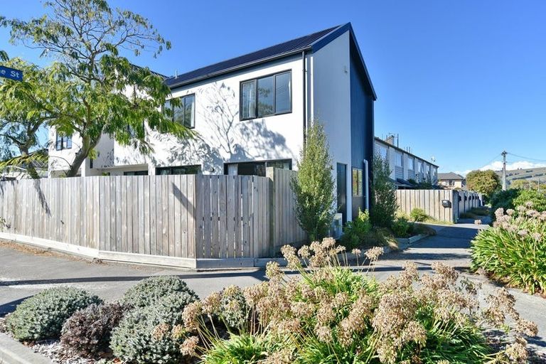 Photo of property in 3/7 Hume Street, Sydenham, Christchurch, 8023