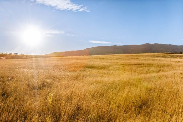 Photo of property in 35 Kordia Way, Waikerikeri, 9391