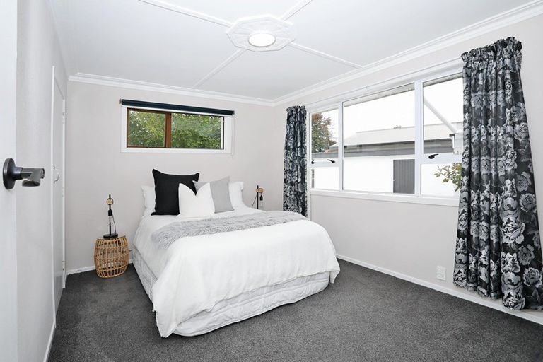 Photo of property in 52 Highfield Terrace, Newfield, Invercargill, 9812