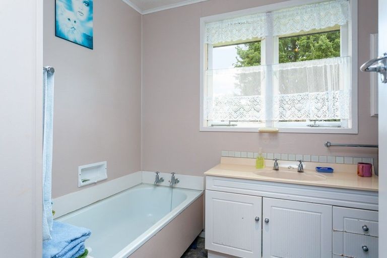 Photo of property in 65 Noel Street, Leamington, Cambridge, 3432