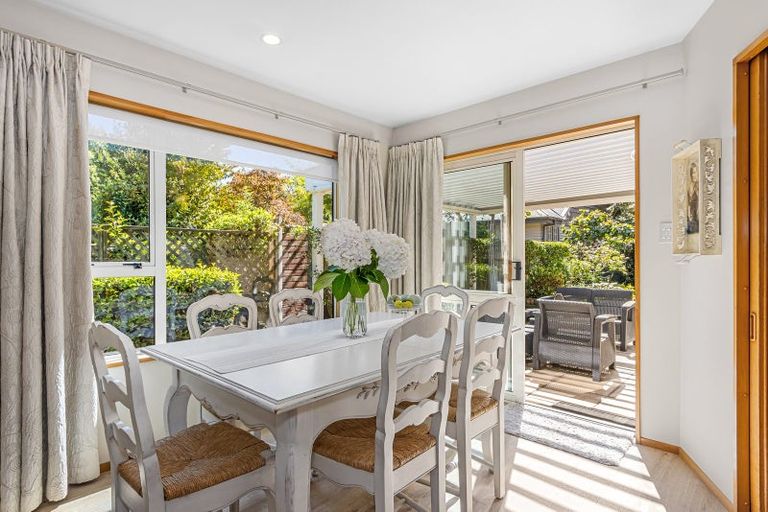 Photo of property in 2/43 Dee Street, St Albans, Christchurch, 8014