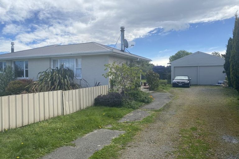 Photo of property in 27 Holmes Street, Darfield, 7510