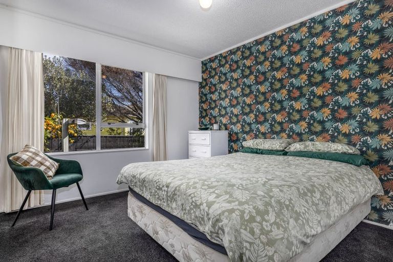 Photo of property in 3 Miro Road, Raumati South, Paraparaumu, 5032