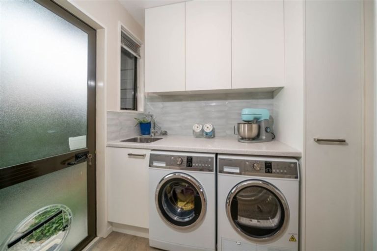 Photo of property in 1/64 Steadman Road, Broomfield, Christchurch, 8042