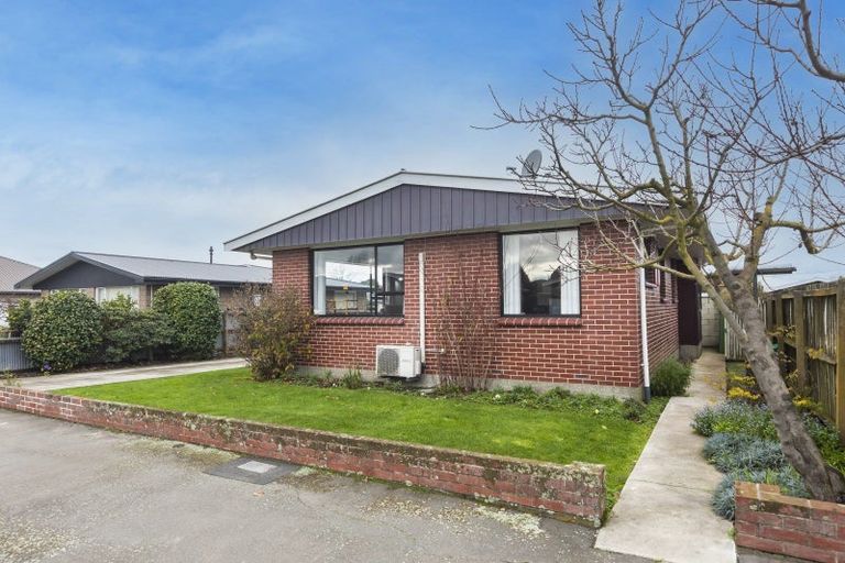 Photo of property in 1/6 Tulloch Place, Papanui, Christchurch, 8052