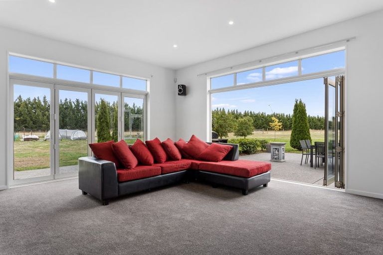 Photo of property in 1494 Tram Road, Swannanoa, Rangiora, 7475