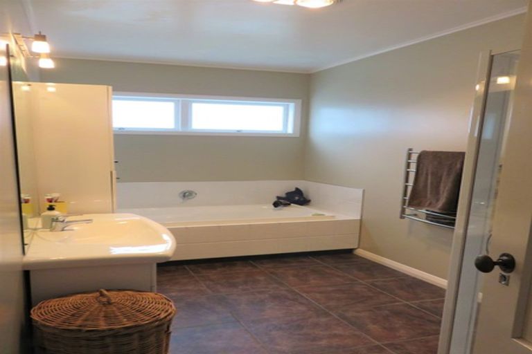 Photo of property in 33 Tirarau Street, Dargaville, 0310