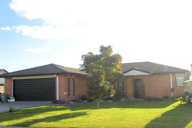 Photo of property in 38 Beachlands Place, Papamoa Beach, Papamoa, 3118