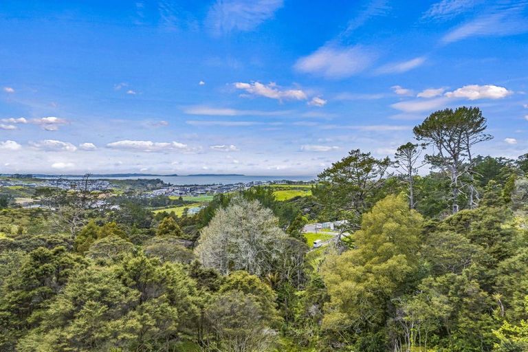 Photo of property in 123 Glenvar Ridge Road, Long Bay, Auckland, 0630