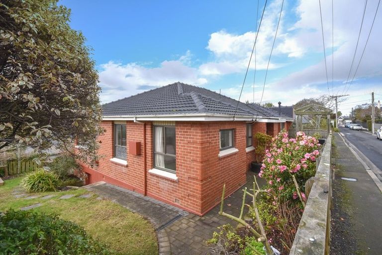 Photo of property in 45 Brownville Crescent, Maori Hill, Dunedin, 9010