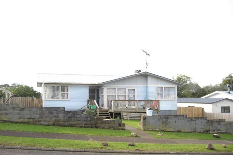 Photo of property in 3 Capella Place, Manurewa, Auckland, 2102