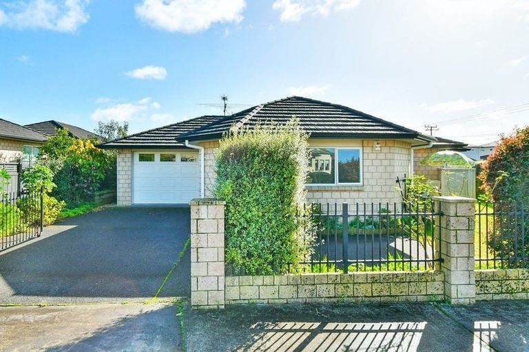 Photo of property in 73 West Street, Pukekohe, 2120